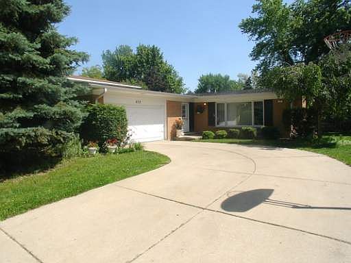 1st image of 632 Sunset Dr
