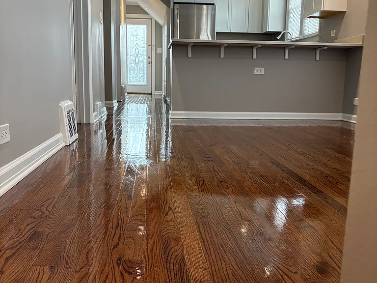 6717 N Oxford Ave #2 — Photo 1