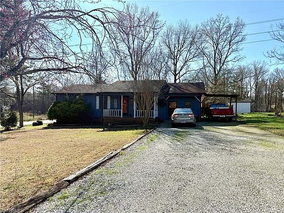 2nd image of 4151 Valley Ridge Dr