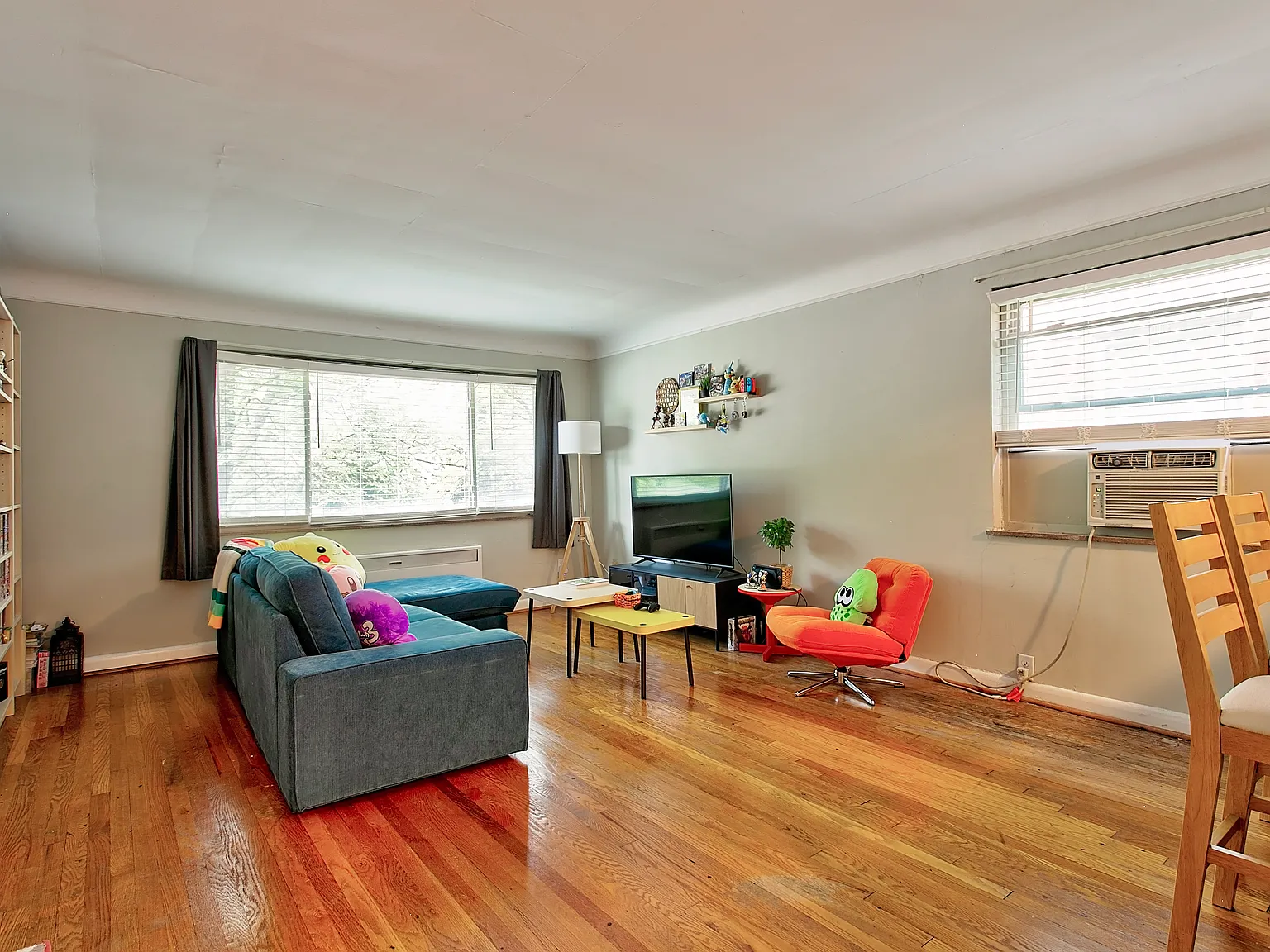 2 bed, 1200 sqft, $1,395 — Photo 2