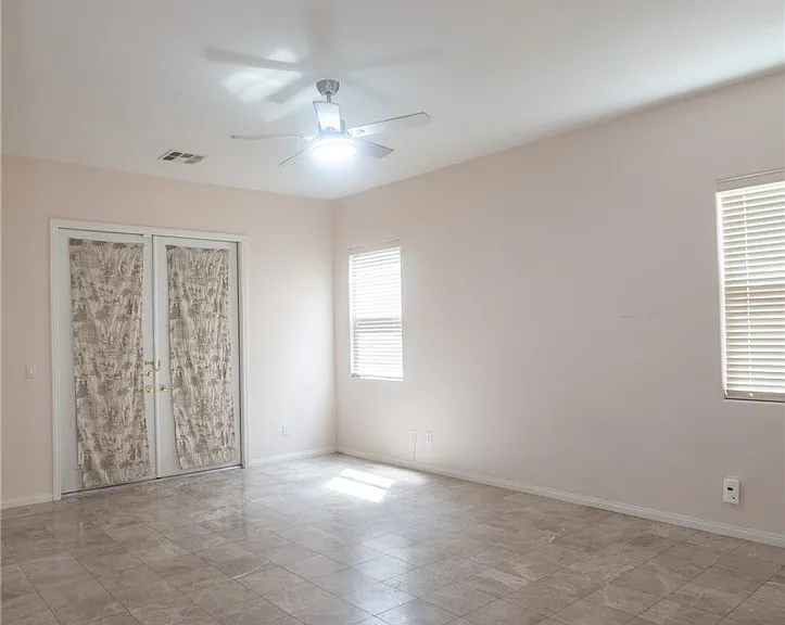7861 Darby Ave — Photo 82
