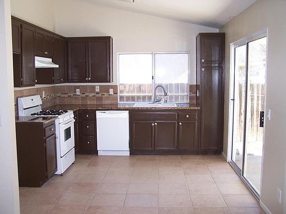2nd image of 2318 Almondwood Ave