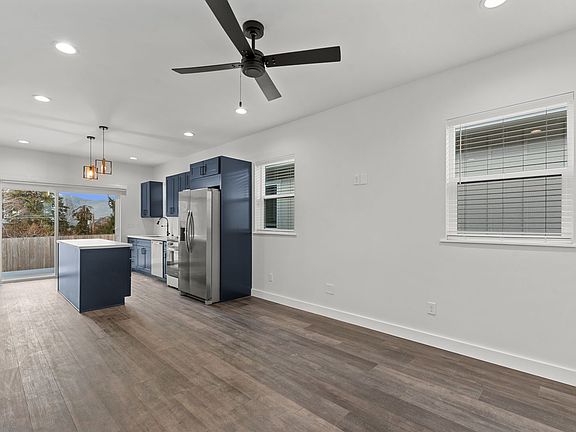 5th image of 460 N James Ave