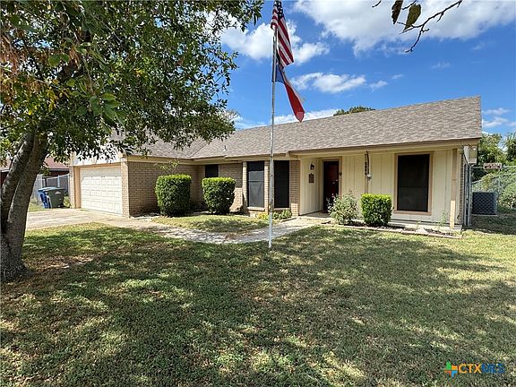3rd image of 1117 Tyler Dr