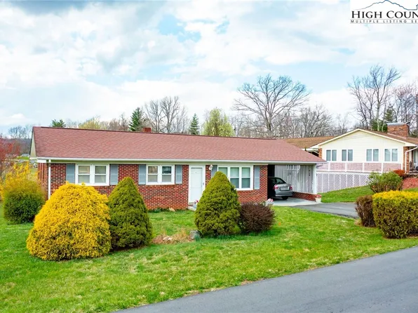 153 Sunset Drive, Sparta, NC 28675