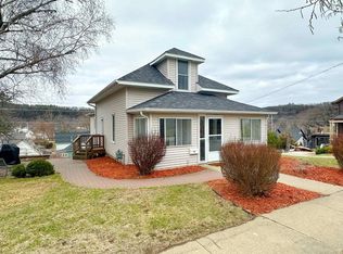 610 E Broadway St, Decorah, IA 52101