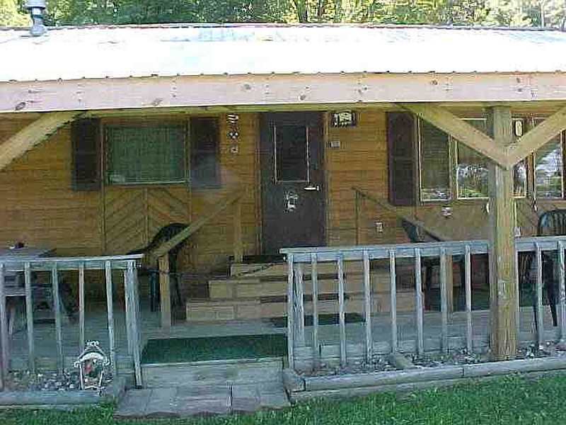 5th image of 260 E LAKE Road