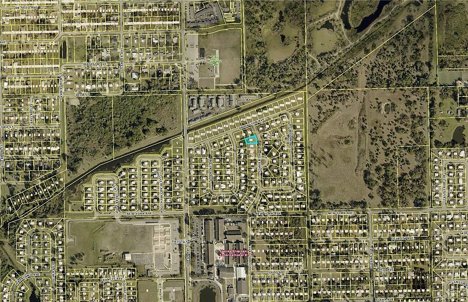 2nd image of 1054 Sumter Dr