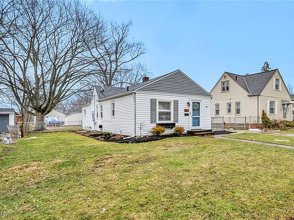 3rd image of 4179 W 226th St