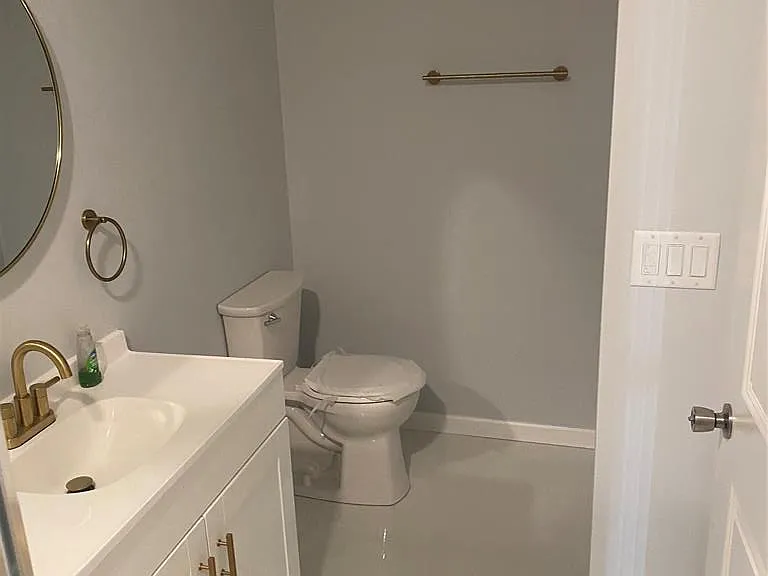 733 Anderson Ave #3 — Photo 4