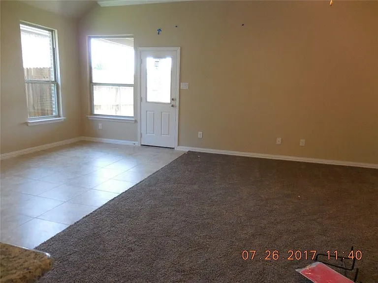 12916 Coast Way — Photo 4
