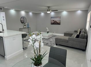 440 Saxony Way, Delray Beach, FL 33446