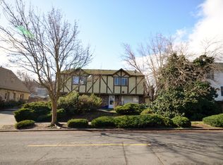 308 W 6th St, The Dalles, OR