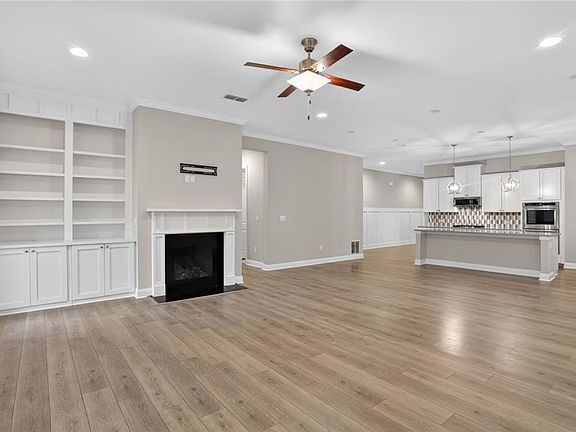 3rd image of 3230 Fitzgerald Way