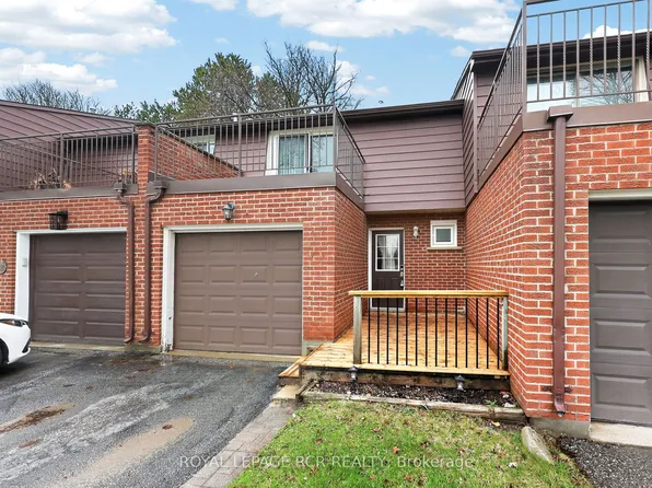 246 Tupper Blvd #31, New Tecumseth, ON L9R 1A9