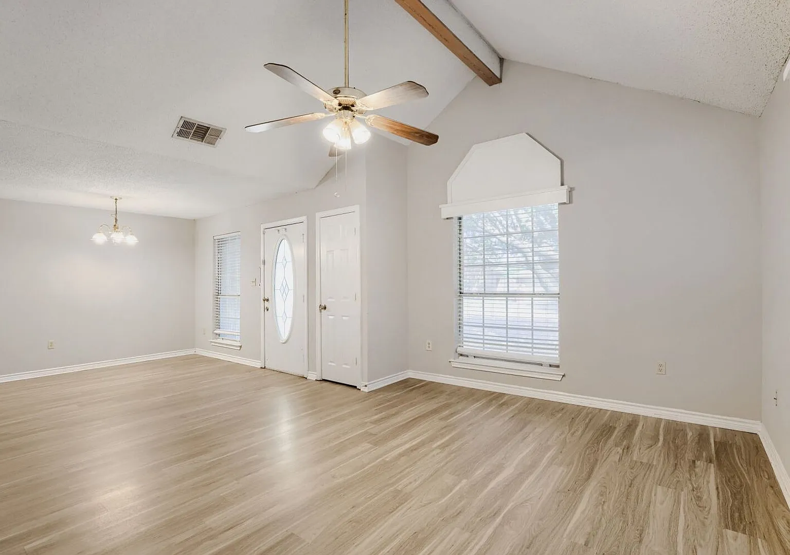 316 Peachtree Lane Princeton, TX 75407-5744 — Photo 4