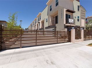 11845 Grevillea Ave #10, Hawthorne, CA 90250
