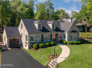 2538 Saratoga Dr, Louisville, KY 40205
