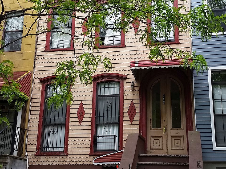 1st image of 360A Gates Ave