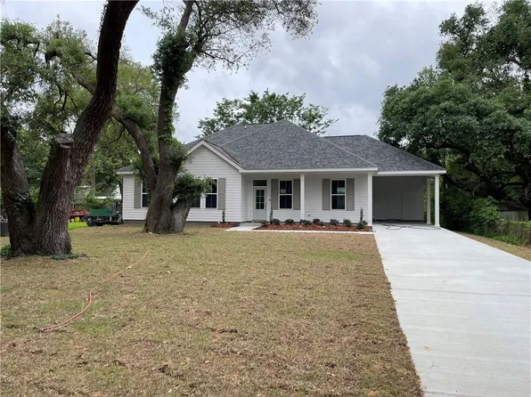 205 Fairfax Pl, New Orleans, LA 70131