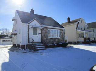 19102 Mohawk Ave, Cleveland, OH 44119