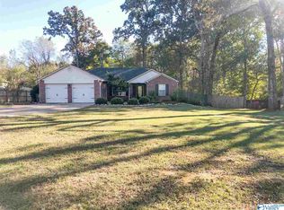 2532 Ready Section Rd, Toney, AL 35773
