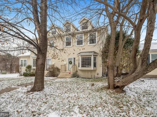 285 Lexington Pkwy S, Saint Paul, MN 55105