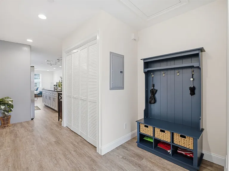 149 Pleasant St #2 — Photo 14