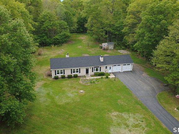4th image of 81 Bailey Hill Road