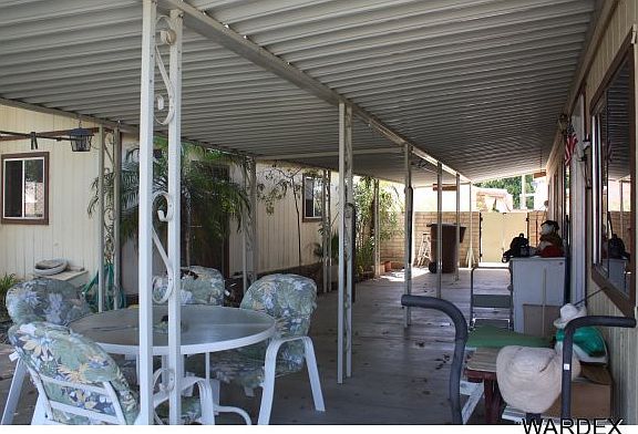 4th image of 472 E Bluewater Dr