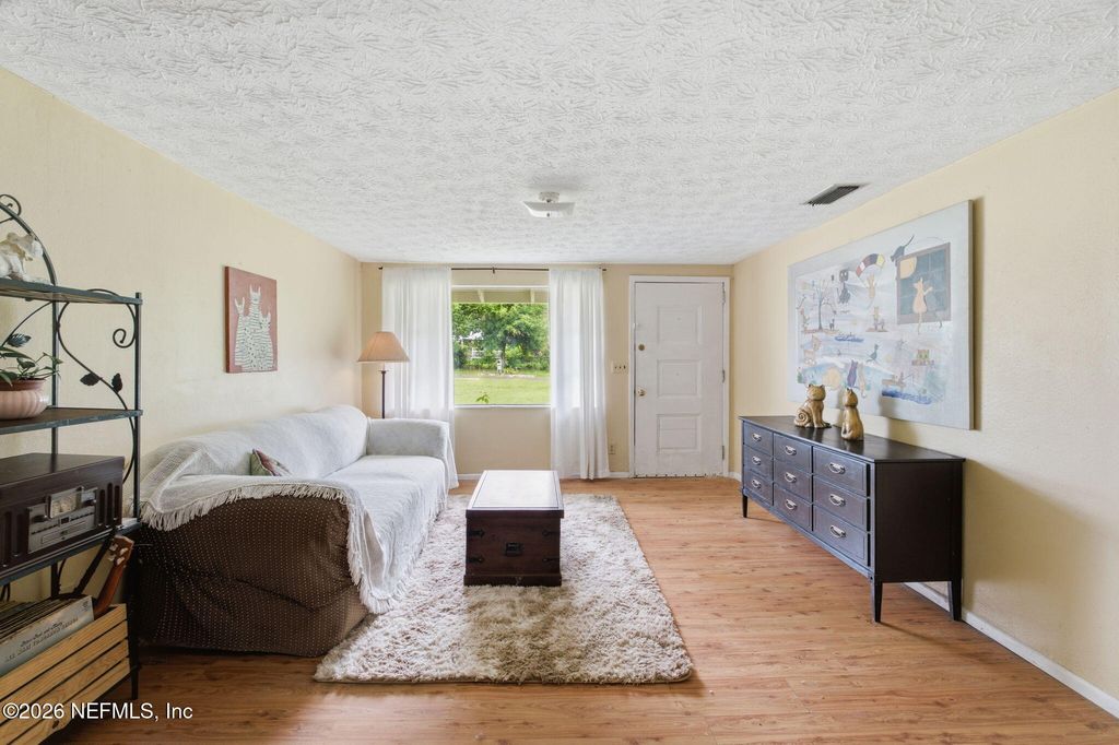 3027 WALTER Road, Jacksonville, FL - View 6