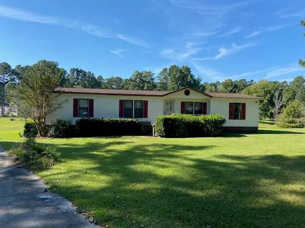 1071 Mallard Ln, Summerton, SC 29148