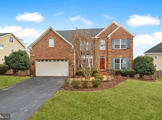 9257 Plaskett Ln, Lorton, VA 22079