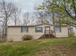 235 Skyline Dr, Harriman, TN 37748