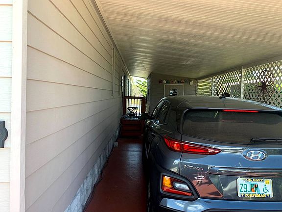 4th image of 3803 Lemonwood Dr S