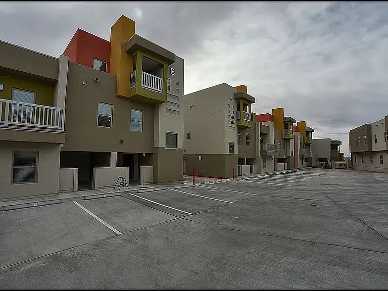 Moderno Village Apartments and Town Homes — Photo 46