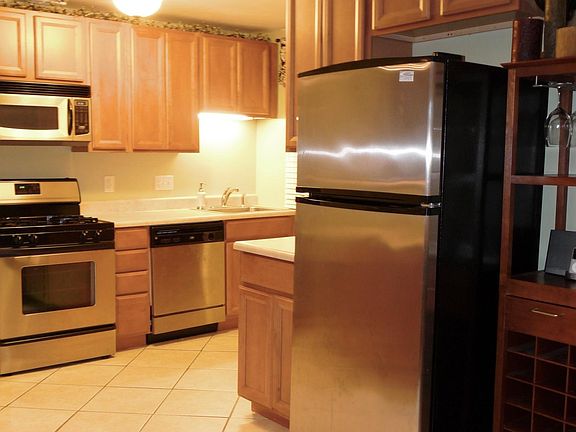 2nd image of 1315 San Jacinto Ct