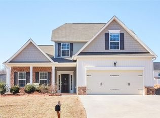 588 Barnsdale Ridge Rd, Kernersville, NC 27284