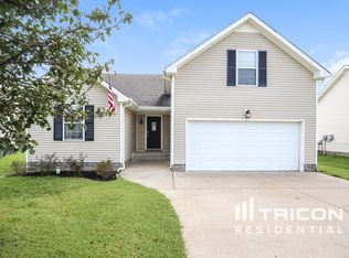 3689 S Naples Ct, Clarksville, TN 37040