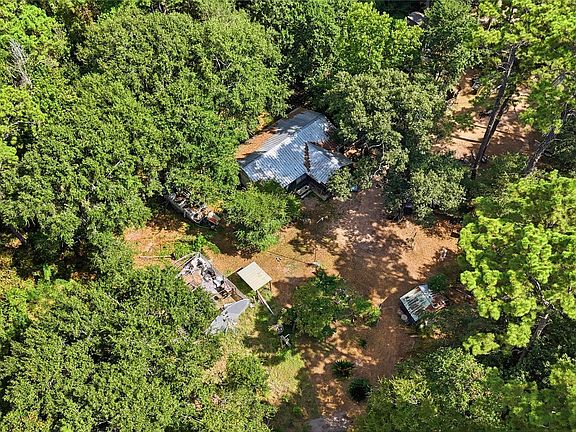 3rd image of 12259 Crockett Martin Rd