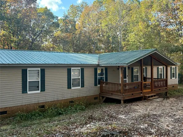 6232 W Meadow Trl, Connelly Springs, NC 28612