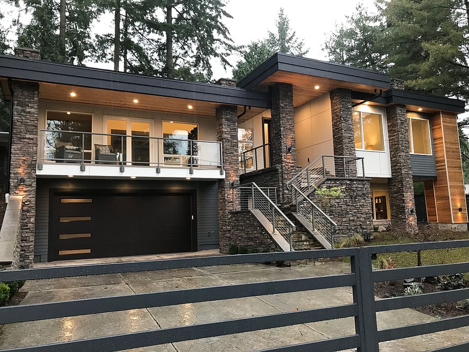 1st image of 10313 116th Ave NE