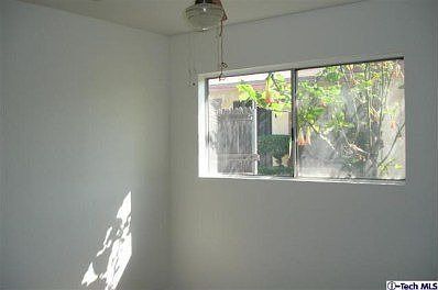 5th image of 531 Darlington St