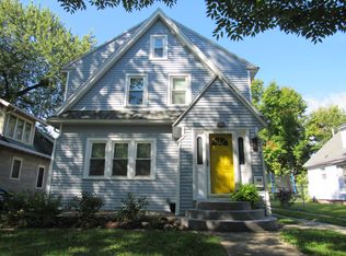 825 Cleo St, Lansing, MI 48915