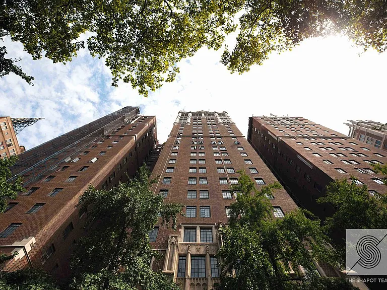 25 Tudor City Pl #1609 — Photo 9