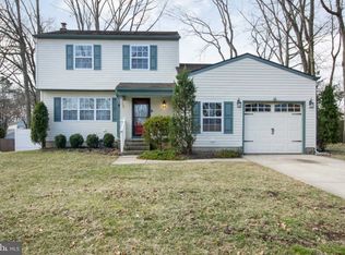 26 Sturbridge Dr, Sicklerville, NJ 08081