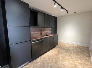 1818 S Throop St #2R, Chicago, IL 60608