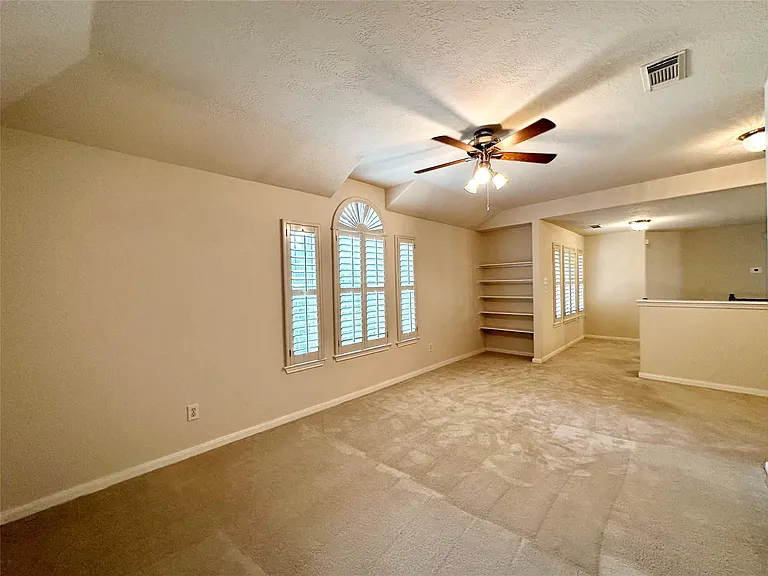 12938 Deer Sage Ct — Photo 31
