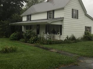 104 Hereford St, Tellico Plains, TN 37385