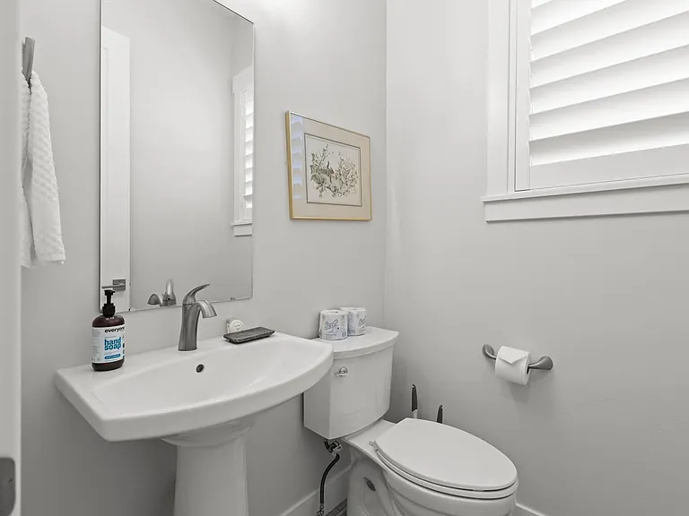 1107 W Wasatch Spring Rd — Photo 20